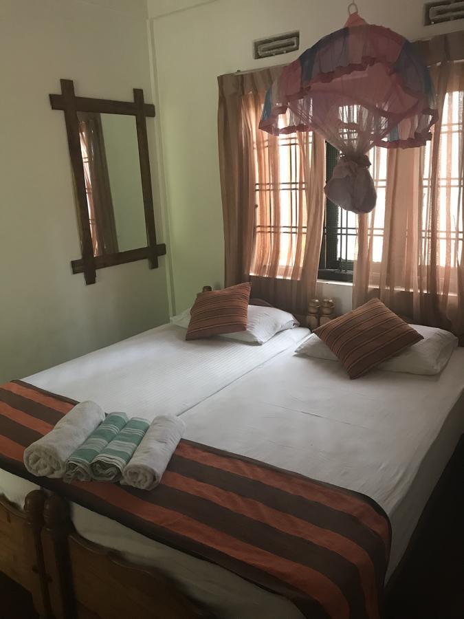 Hotel Sujatha Tourist Rest Dambulla Exterior foto